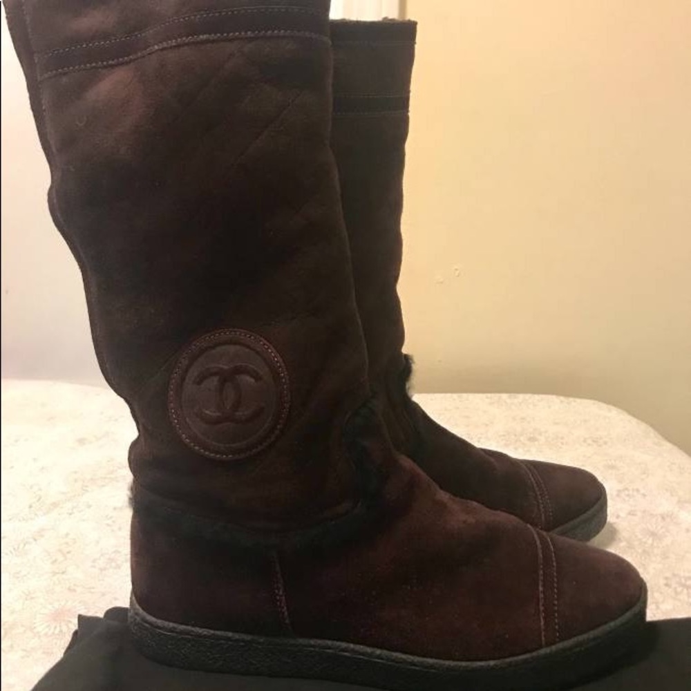 Chanel sheepskin boots size 37